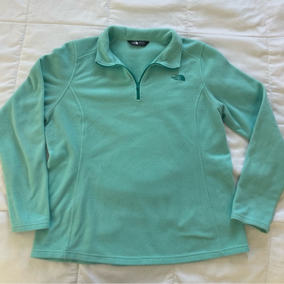 The North Face pullover - Picture 1 of 2